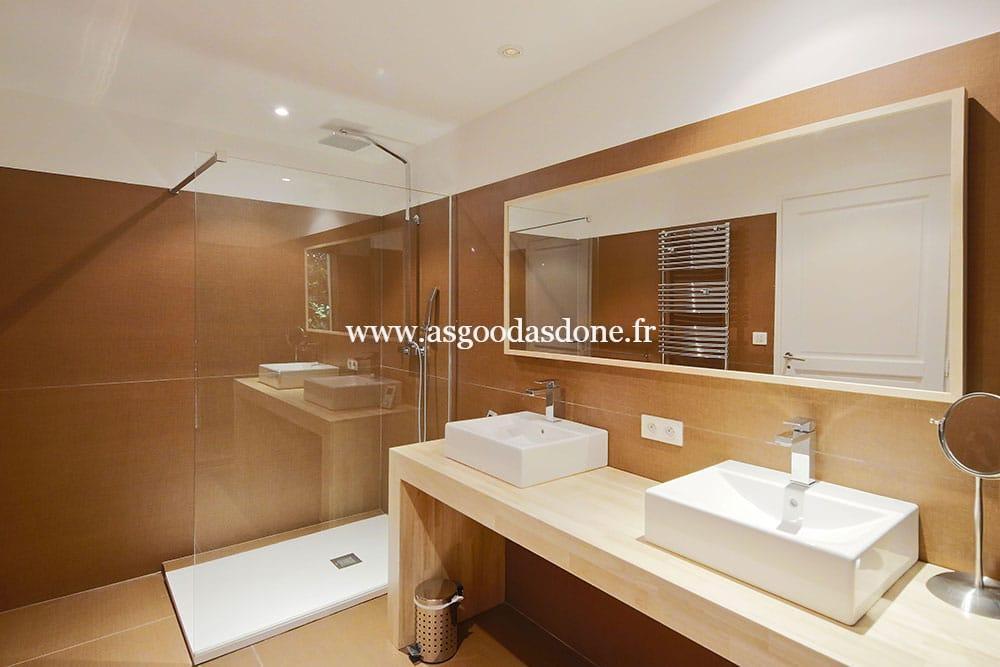 Mas saint remy de provence salle de bain avec douche a l italienne ... Salle de bain avec douche